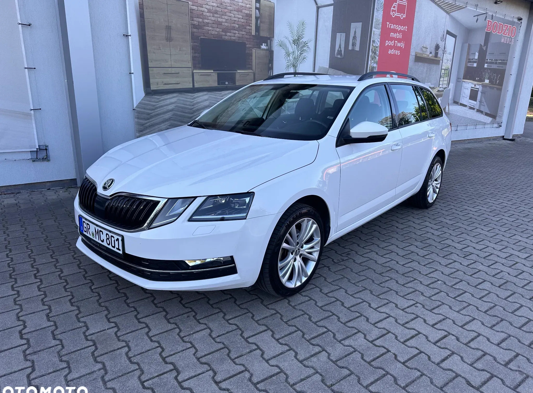 skoda lubań Skoda Octavia cena 45900 przebieg: 209000, rok produkcji 2018 z Lubań